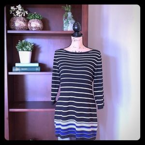 White House Black Market WHBM Tunic Sweater Large